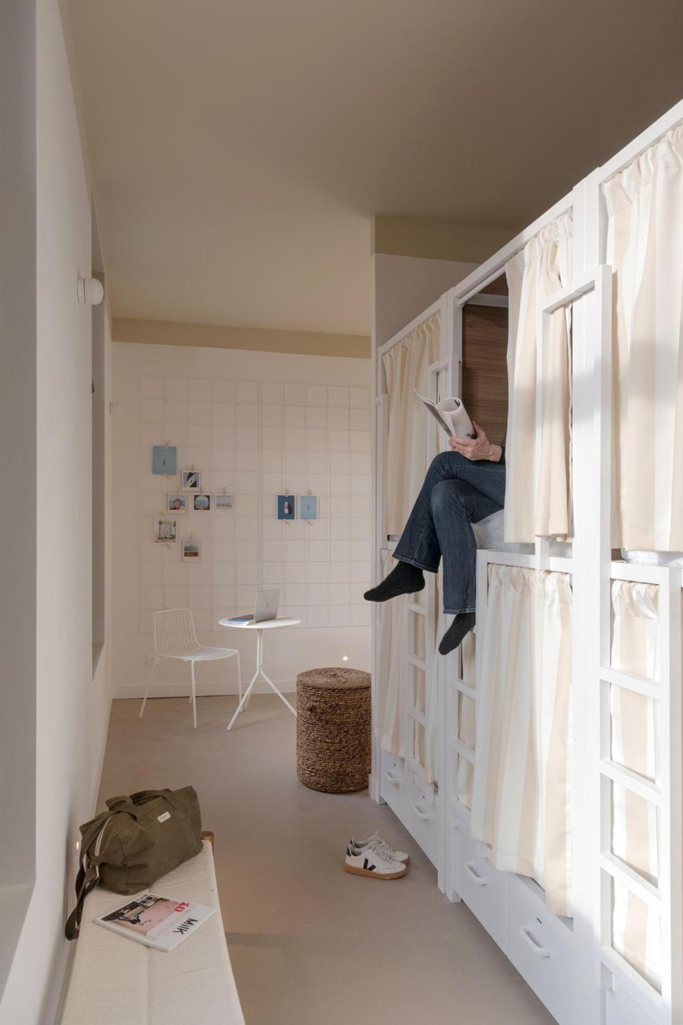 Hostel Slo *