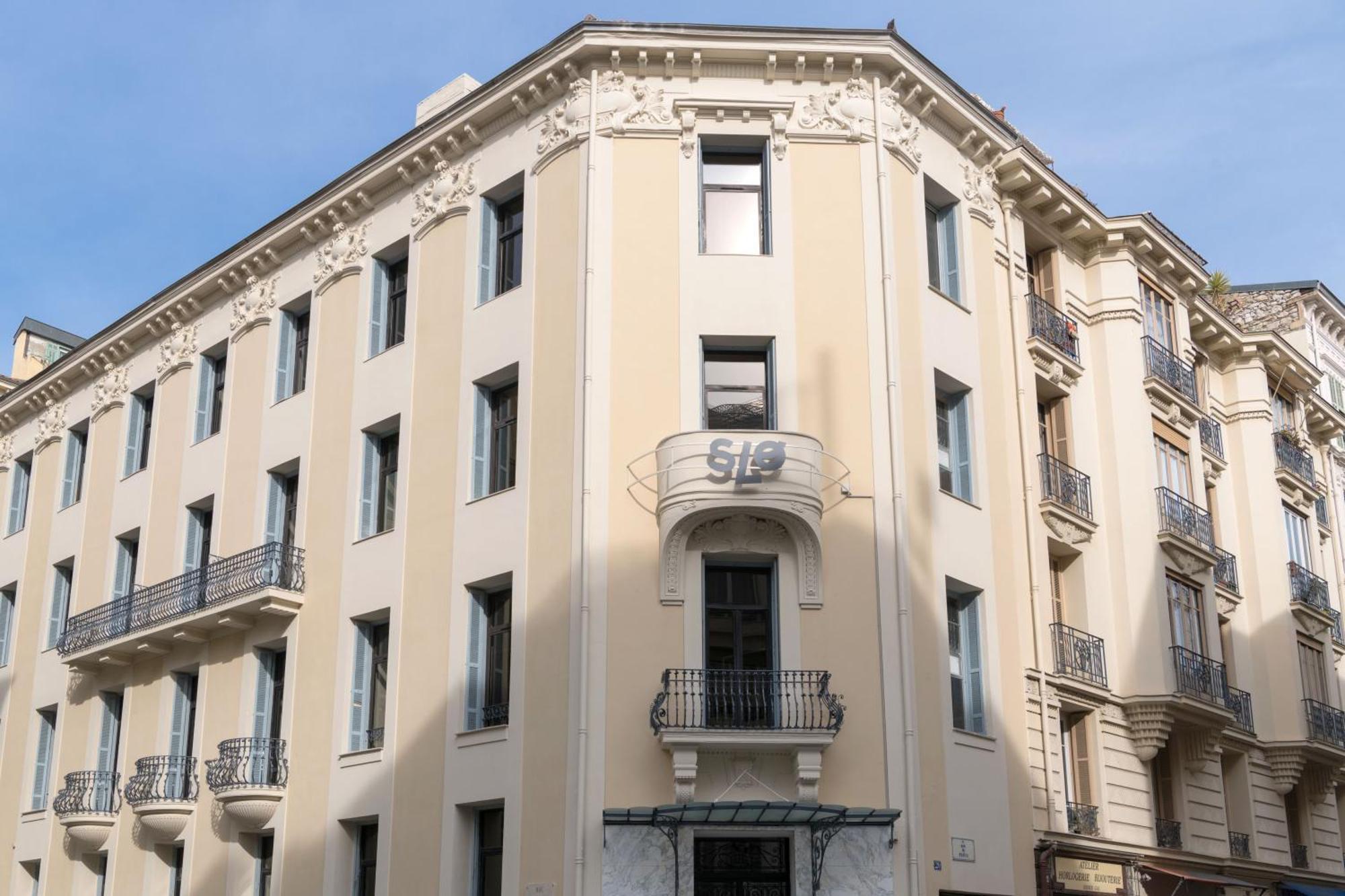 Slo Hostel *